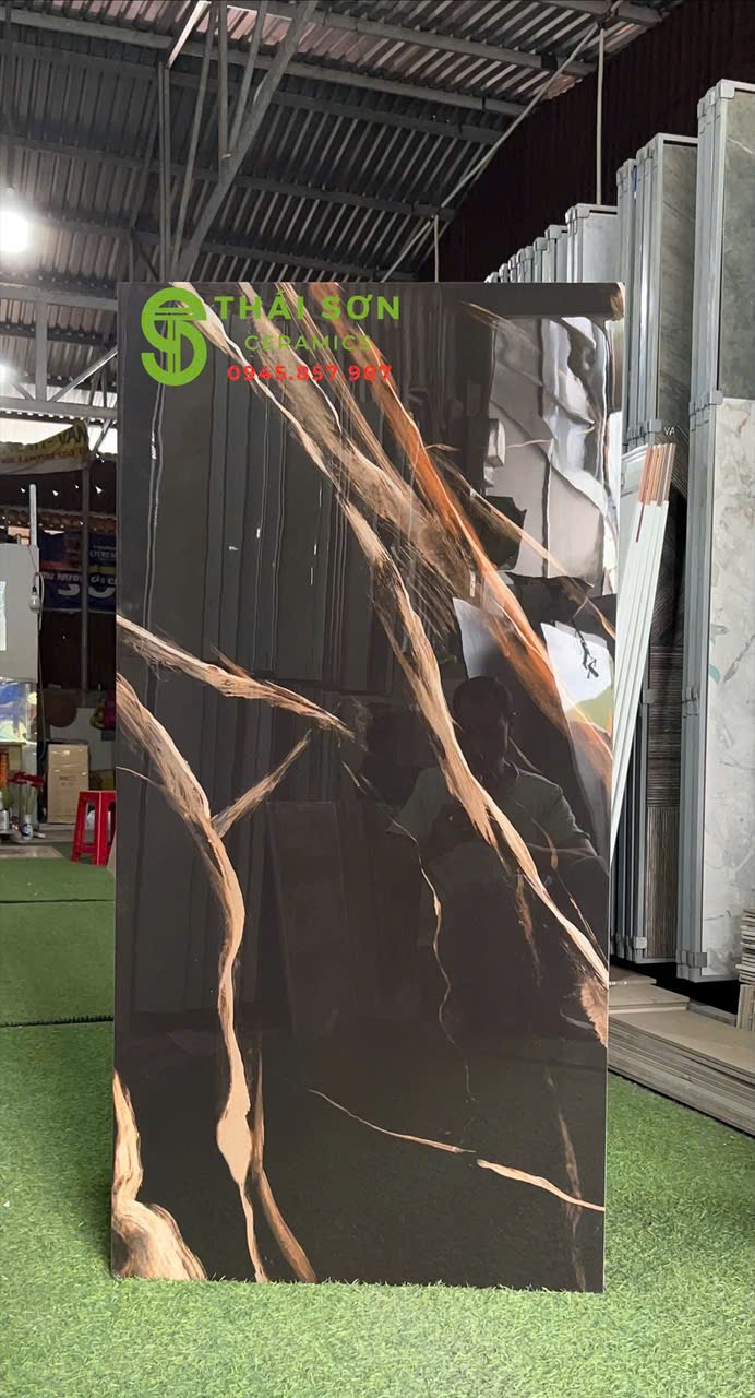 Gạch ấn độ 60x120 siêu bóng đen vân cam