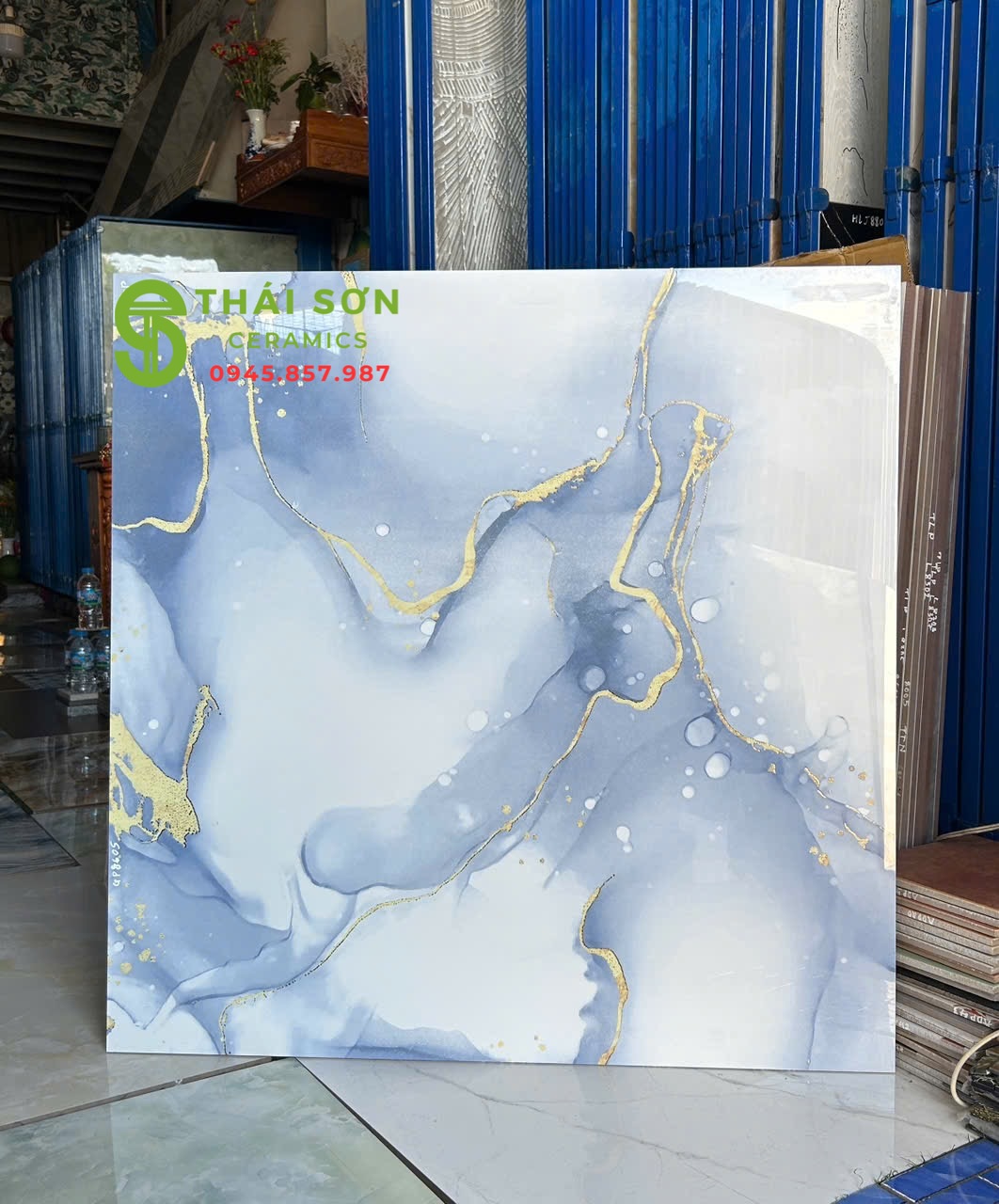 Gạch trung quốc 80x80 lát nền khắc kim màu xanh dương