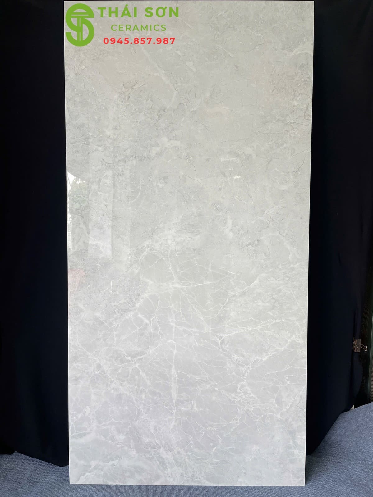 Gạch 80x160 bóng kiếng ấn độ màu xám ghi nhạt