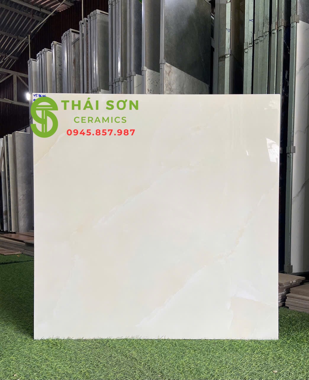 Gạch lát nền màu kem vàng vân đá 80x80 vitto