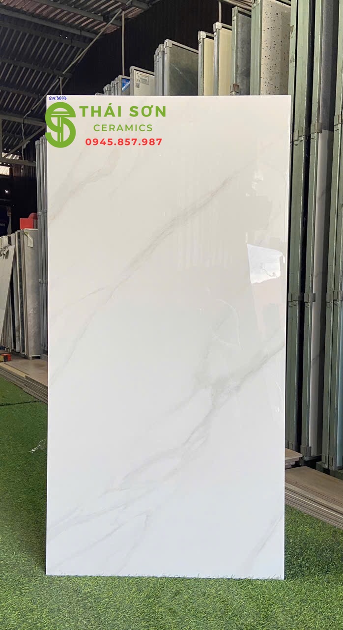 Gạch ốp tường bóng kiếng 60x120 trắng vân mây