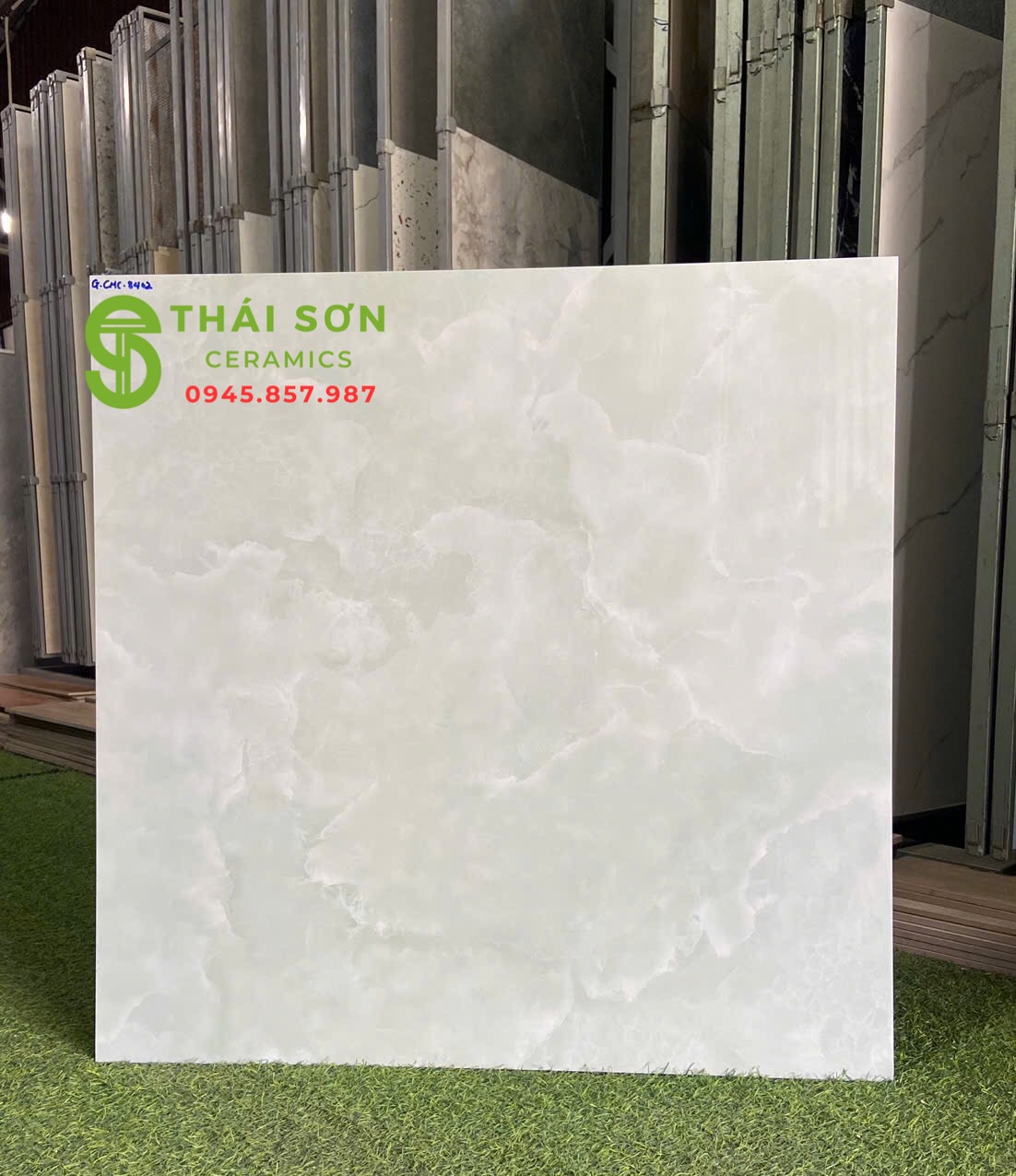 Gạch lát nền cmc 80x80 bóng kiếng màu xanh nhẹ