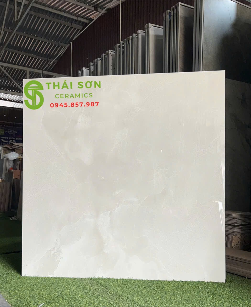 Gạch ấn độ 120x120 lát nền bóng kính