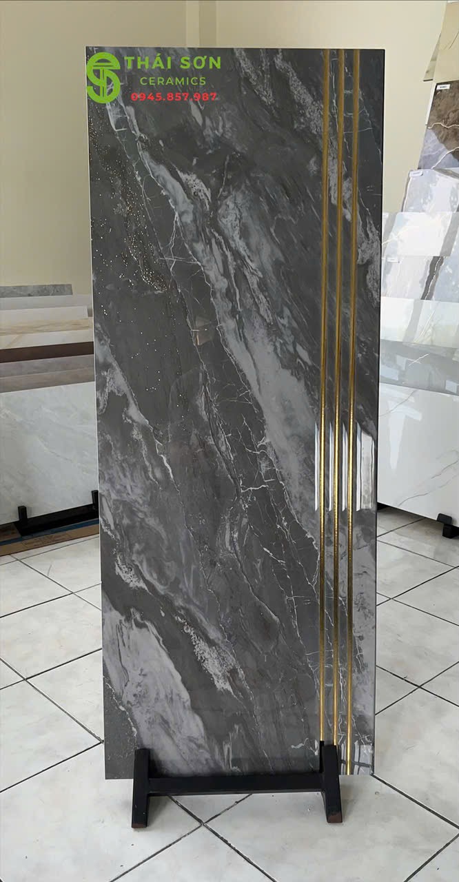 Gạch lát cầu thang 47x120 màu xám đậm nhũ vàng