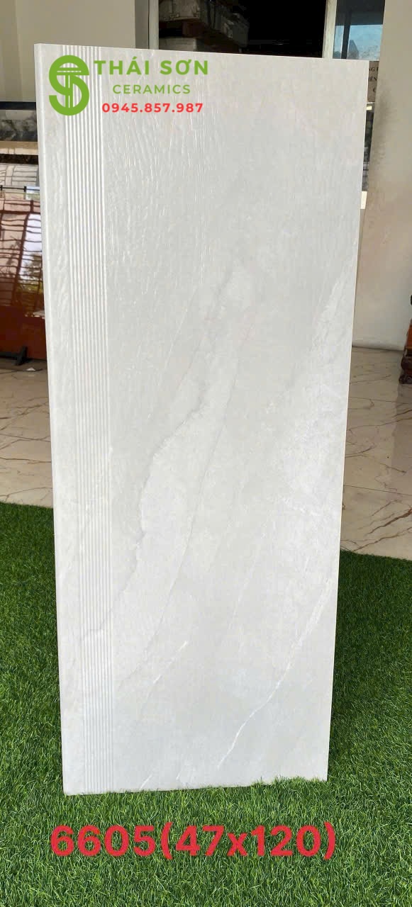 Gạch lát cầu thang 47x120 vân gỗ trung quốc