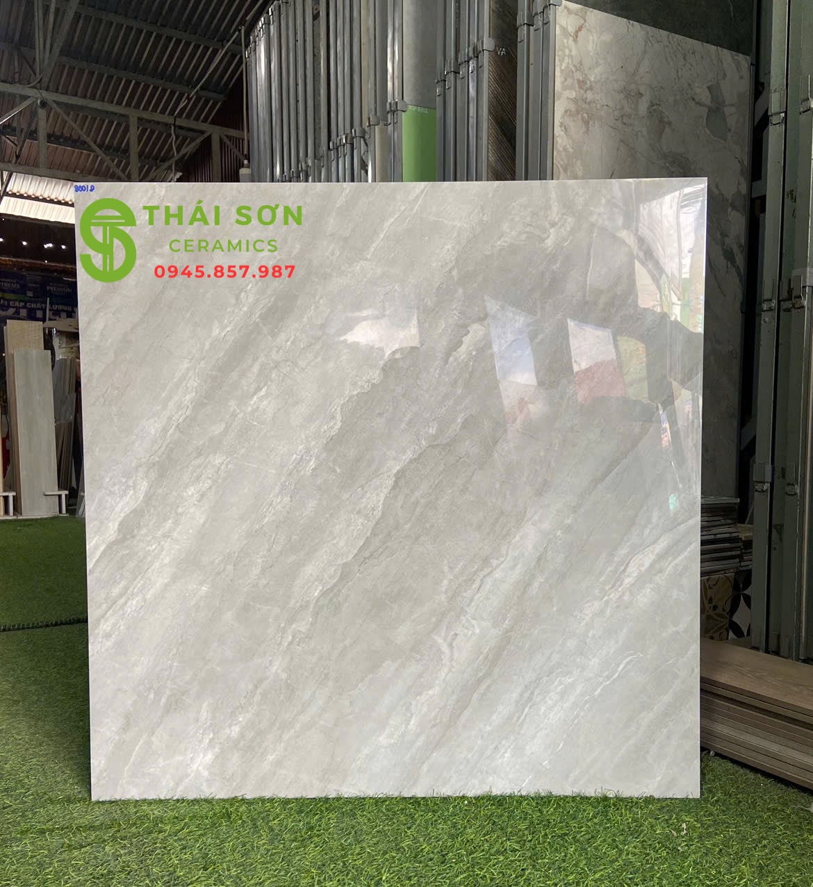 Gạch toko bóng kính 80x80 xám vân đá ốp lát