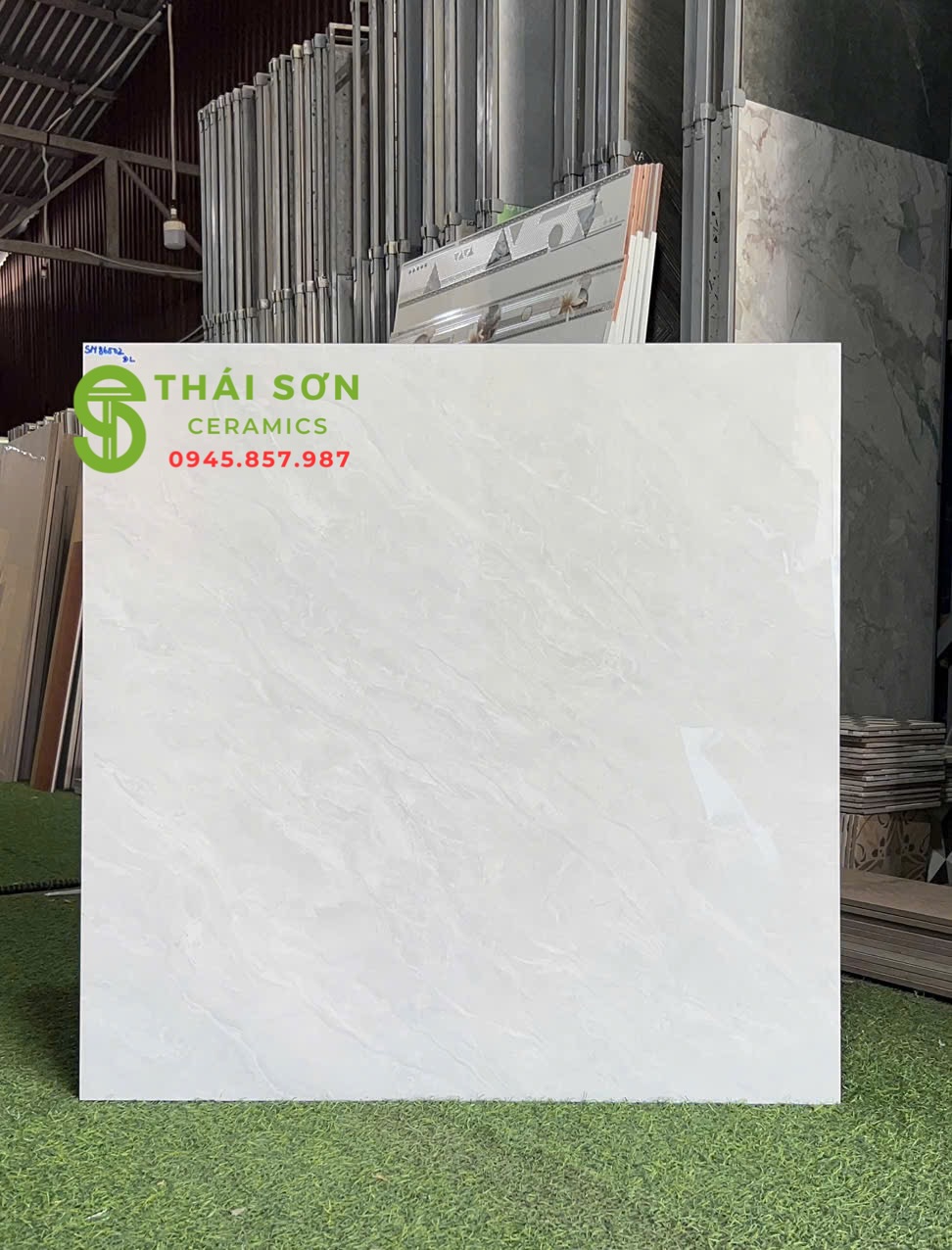 Gạch kamado 80x80 màu xám trắng lát nền bóng kiếng