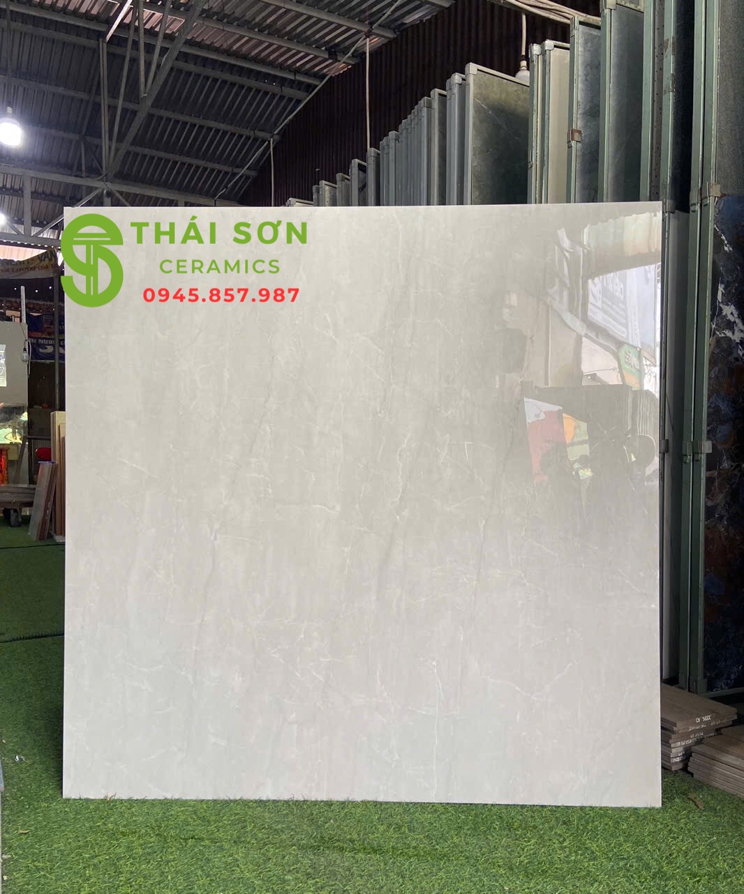 Gạch ấn độ 120x120 lát nền biệt thự bóng kiếng
