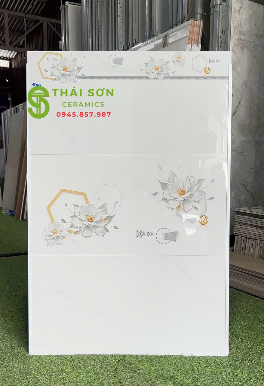 Gạch hà thanh bóng kính 30x60 ốp tường trắng vân