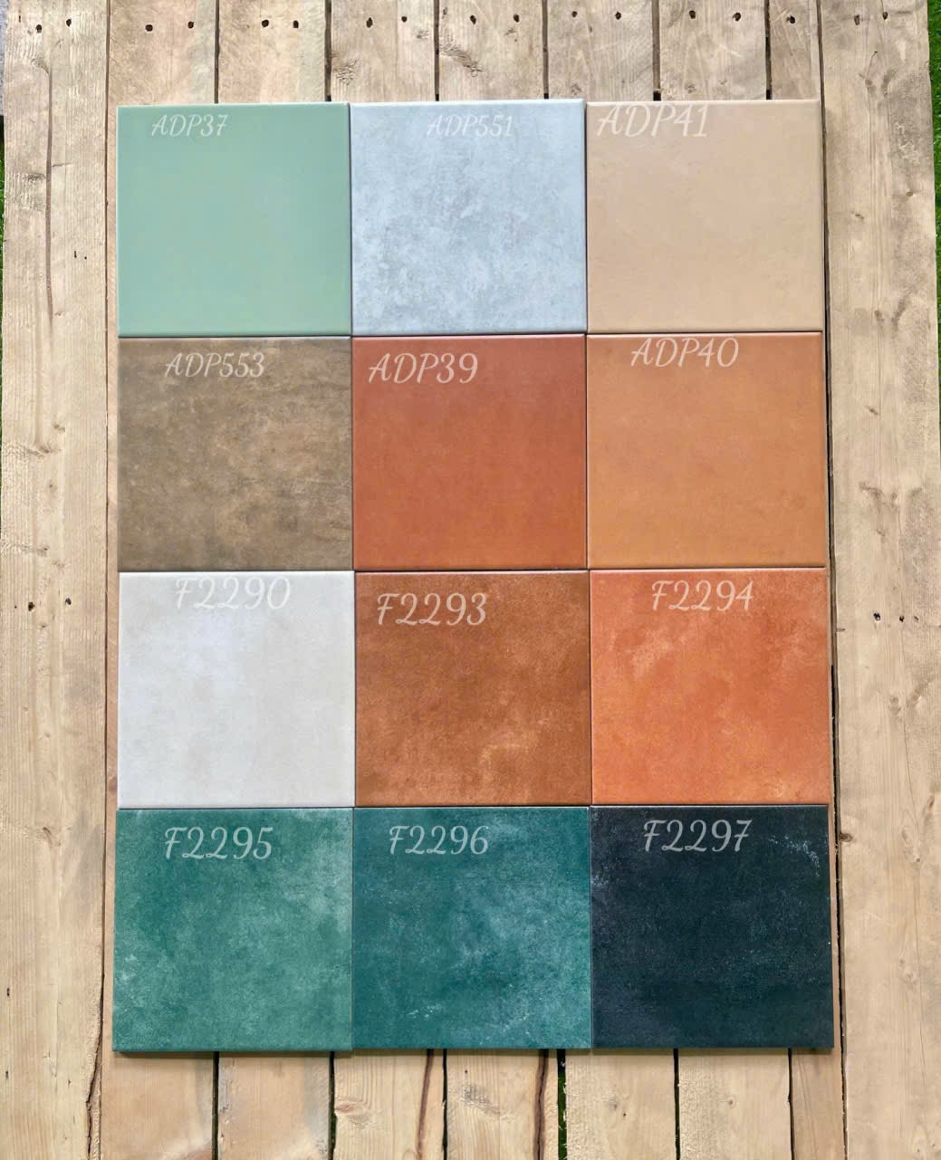 Gạch bông 20x20 trung quốc hoa văn đơn sắc