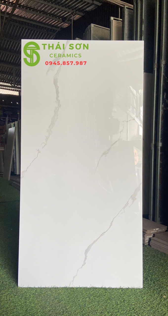 Gạch vito bóng kiếng 60x120 trắng vân mây lát nền