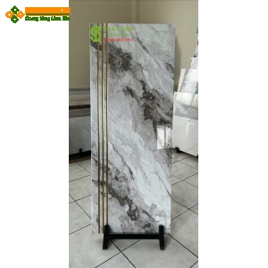 Gạch lát cầu thang 47x120 khắc kim trắng vân đá marble