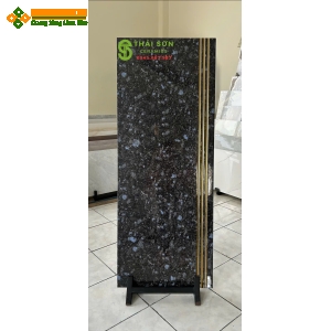 Gạch lát cầu thang 47x120 trung quốc đen xà cừ ánh xanh