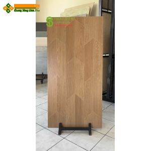 Gạch vân gỗ 60x120 lót sàn trung quốc màu vàng nâu