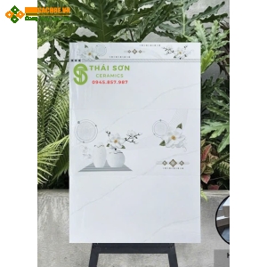Gạch ốp tường 30x60 bóng kiếng trắng vân khói