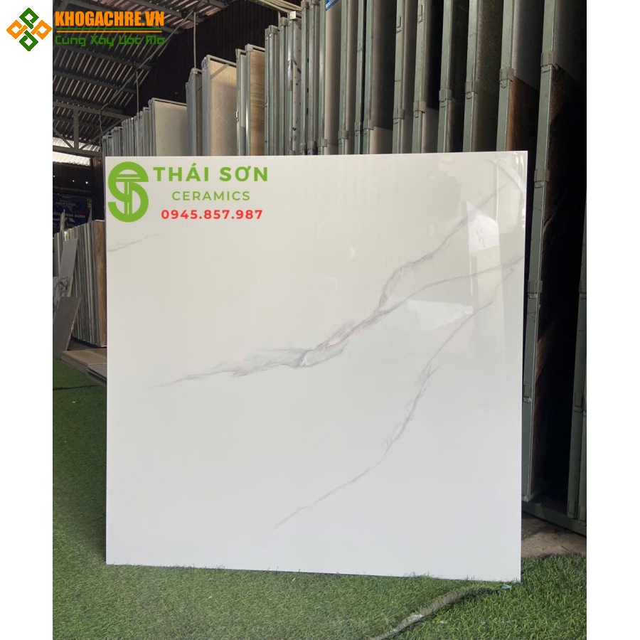 Gạch màu trắng vân mây 100x100 fushita bóng kiếng lát nền
