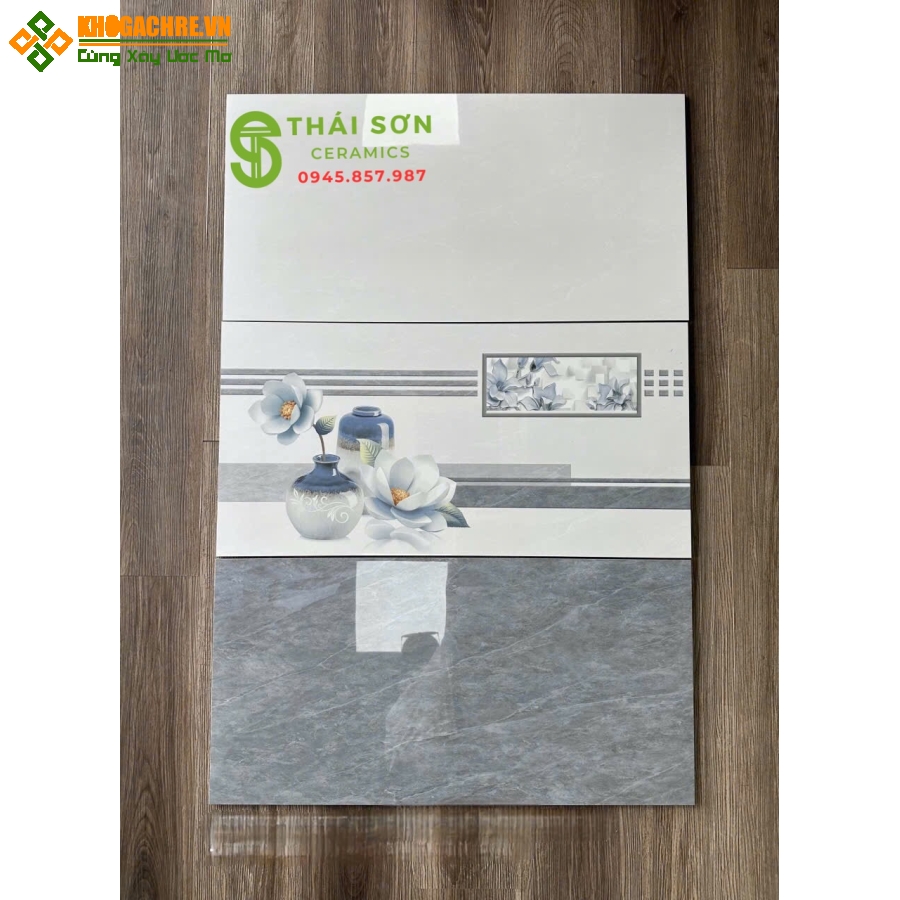 Gạch ốp tường phòng khách 40x80 cmc bóng kiếng