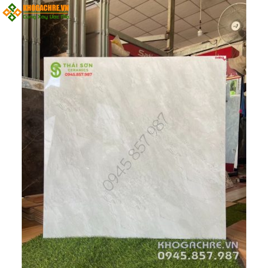 Gạch dán sàn 80×80 bóng kiếng giá rẻ cần giờ