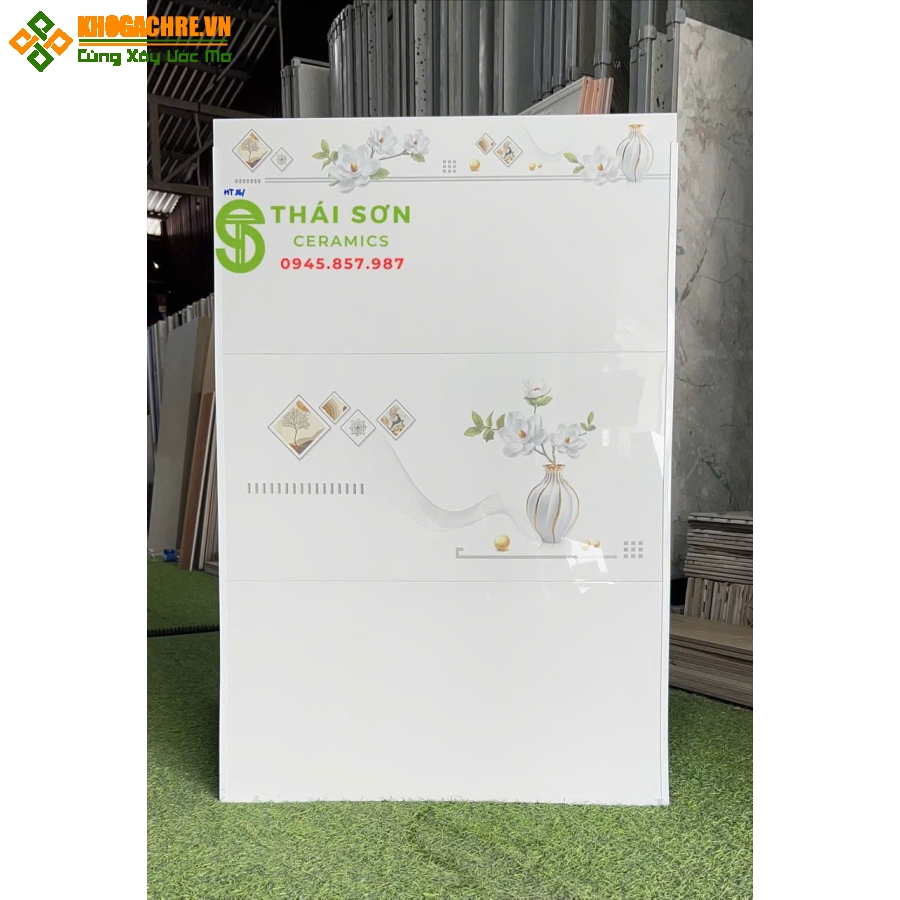 Gạch trắng trơn hà thanh 30x60 bóng kiếng ốp tường