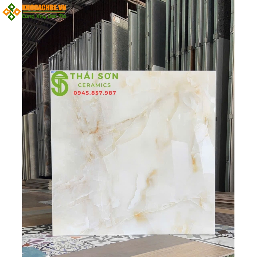Gạch 80x80 bóng kiếng hà thanh lát nền trắng kem vân đá onyx