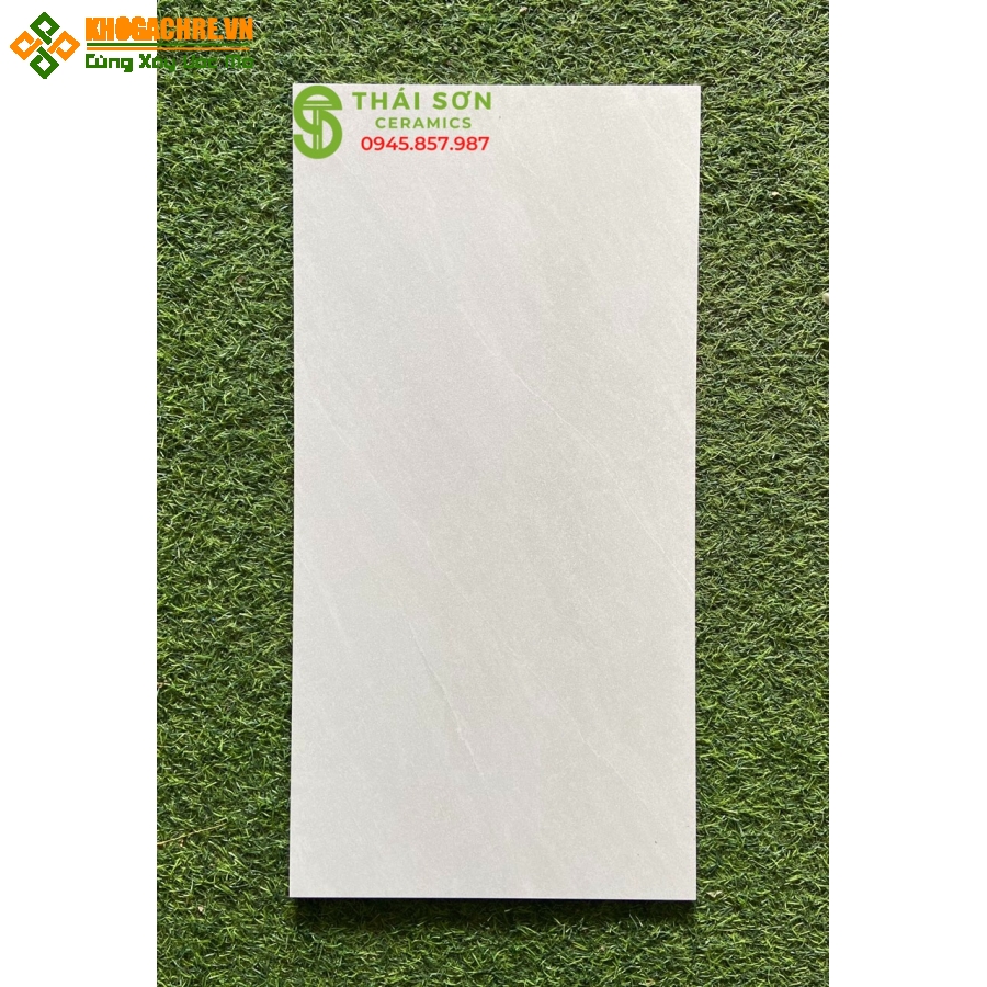 Gạch đá mờ 30x60 ốp tường cao cấp vân xám nhạt