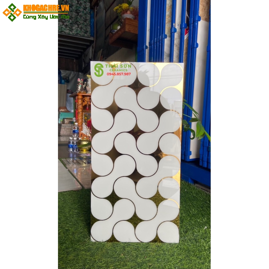 Gạch điểm trang trí cao cấp 30x60 nhũ vàng kim nhập khẩu
